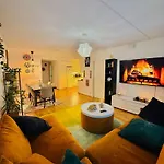 Scandinavian Design With Private Sauna アパート ヴァンター