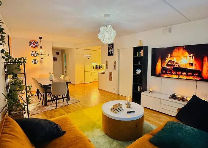 Scandinavian Design With Private Sauna شقة فانتا